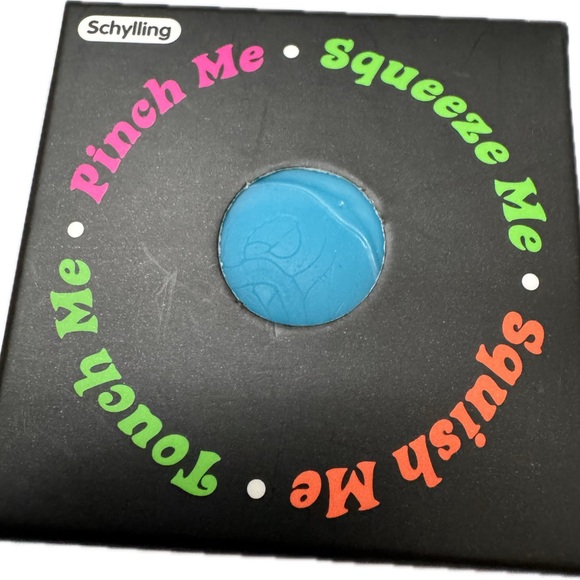 Nee Doh the Groovy Glob squish toy - Picture 3 of 6